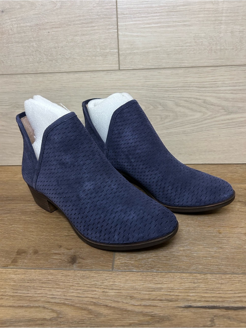 Lucky Brand Baley Boots Moroccan Blue size 7.5 W